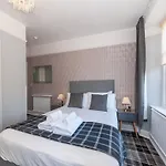 Гостевой дом The Coppice - Including Off-site Health Club Уиндермир