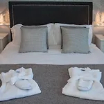 The Coppice - Including Off-site Health Club