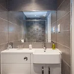 The Coppice - Including Off-site Health Club Гостевой дом