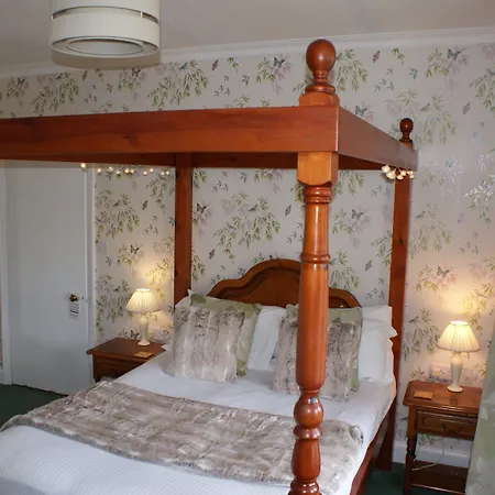 The Coppice - Including Off-site Health Club Гостевой дом 4*