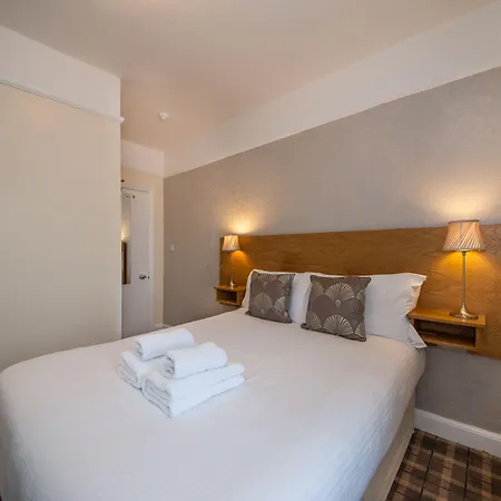 The Coppice - Including Off-site Health Club Guest house 4*
