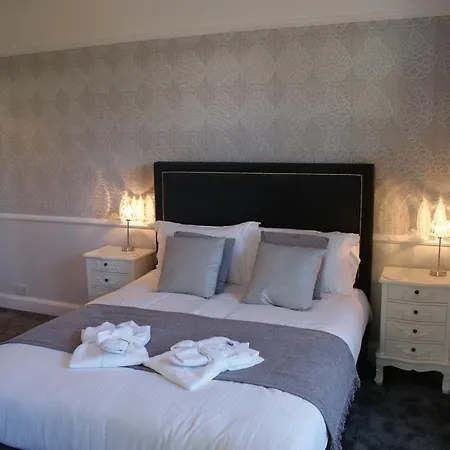 The Coppice - Including Off-site Health Club Windermere