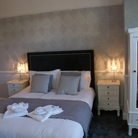 Guest house The Coppice - Including Off-site Health Club 4*