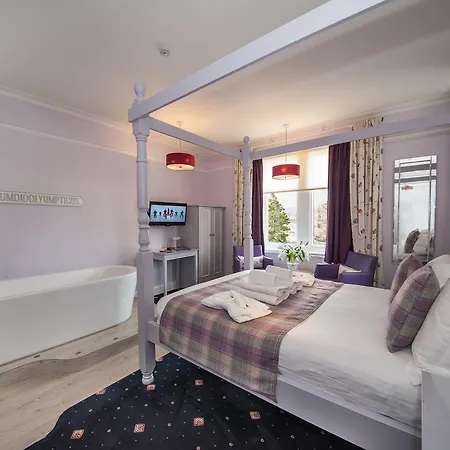 The Coppice - Including Off-site Health Club Guest house Windermere