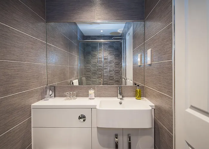 The Coppice - Including Off-site Health Club Gæstehus