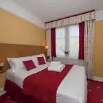 The Coppice - Including Off-site Health Club