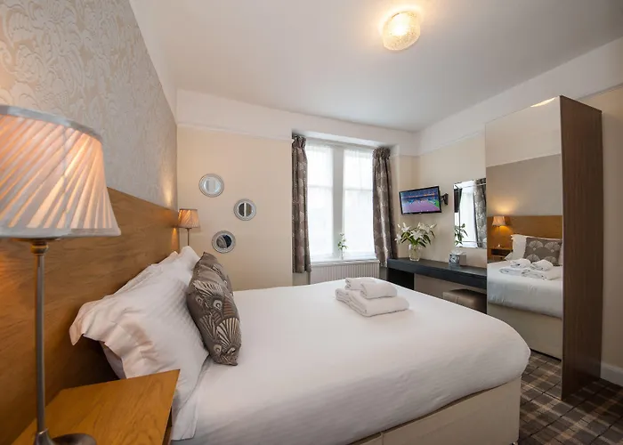 The Coppice - Including Off-site Health Club