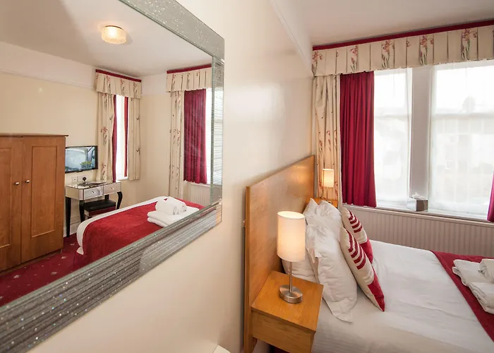 Guest house The Coppice - Including Off-site Health Club 4*