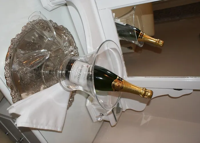 The Coppice - Including Off-site Health Club Guest house Windermere